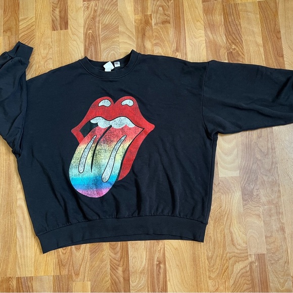 H&M Oversized Womens Sweatshirt Large Iconic Rolling Stones with 🌈 Tongue Design - Picture 2 of 7